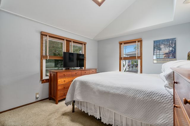 305 Schwab Street, Thornton, IL 60476