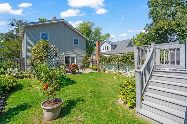 305 Schwab Street, Thornton, IL 60476