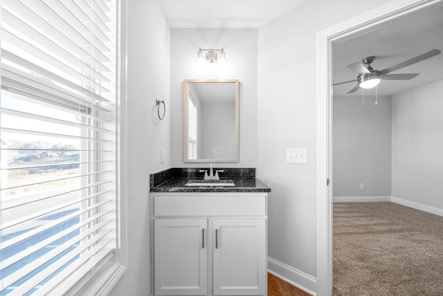 919 Martin St, Clarksville, TN 37040