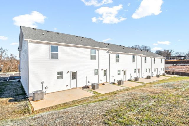 919 Martin St, Clarksville, TN 37040