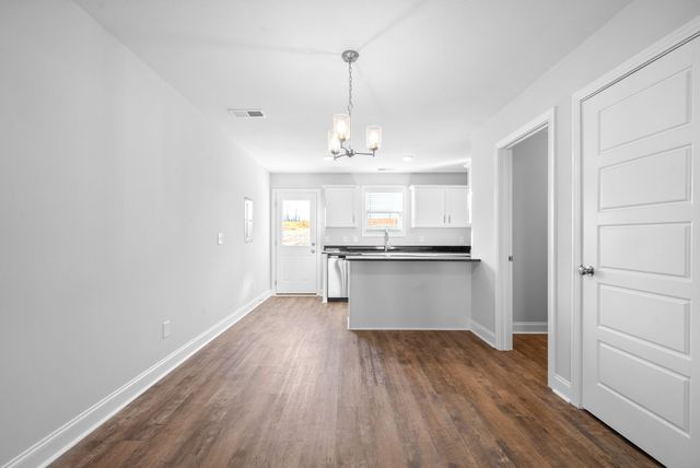 919 Martin St, Clarksville, TN 37040