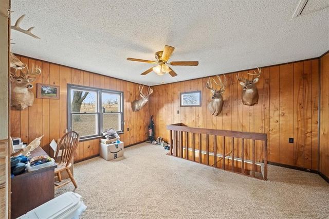 100 N 94th Street, Edwardsville, KS 66111