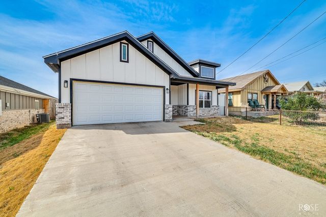 211 S Buchanan Street, San Angelo, TX 76903