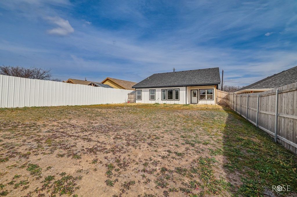 Image 29 of property listing at 211 S Buchanan Street, San Angelo, TX 76903