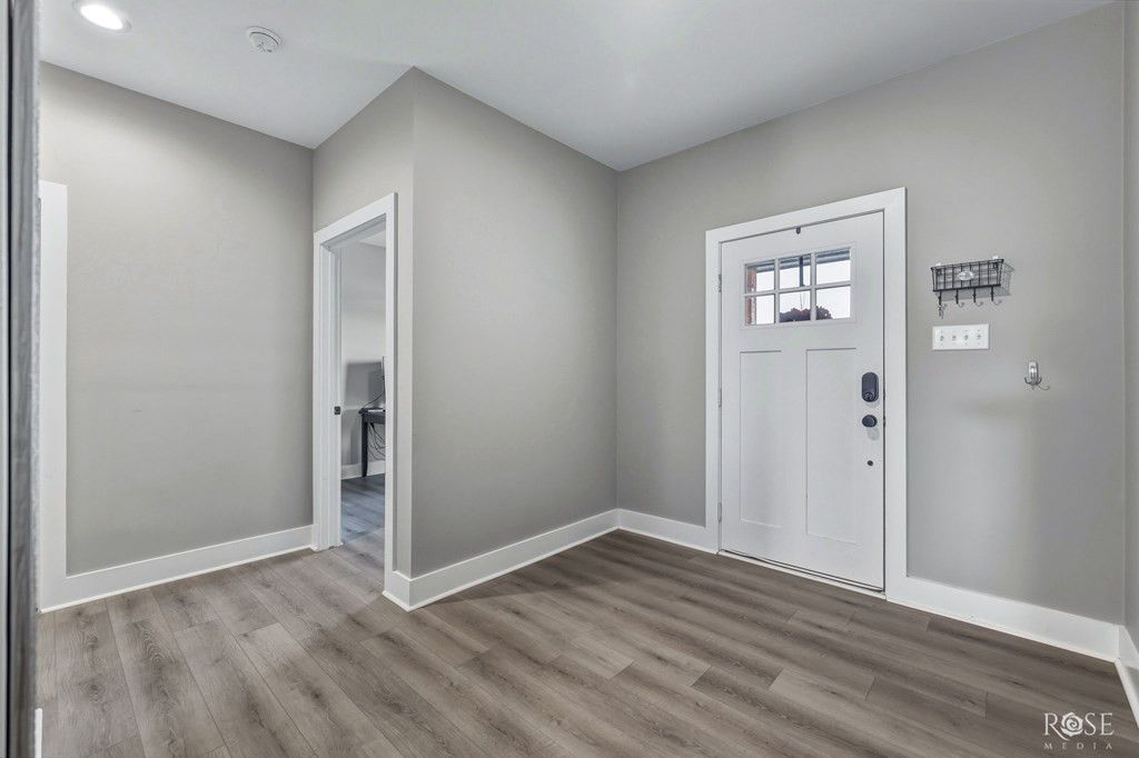 Image 7 of property listing at 211 S Buchanan Street, San Angelo, TX 76903