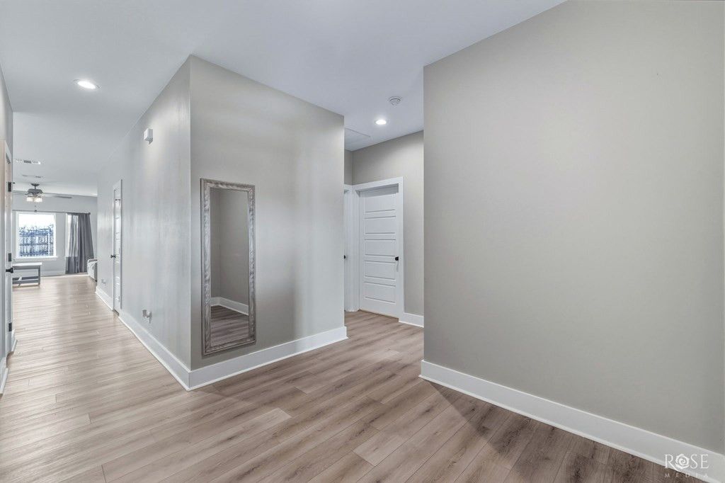 Image 8 of property listing at 211 S Buchanan Street, San Angelo, TX 76903