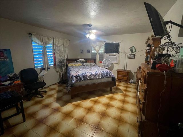 144 CALLE GRANATE, Vieques, PR 00765