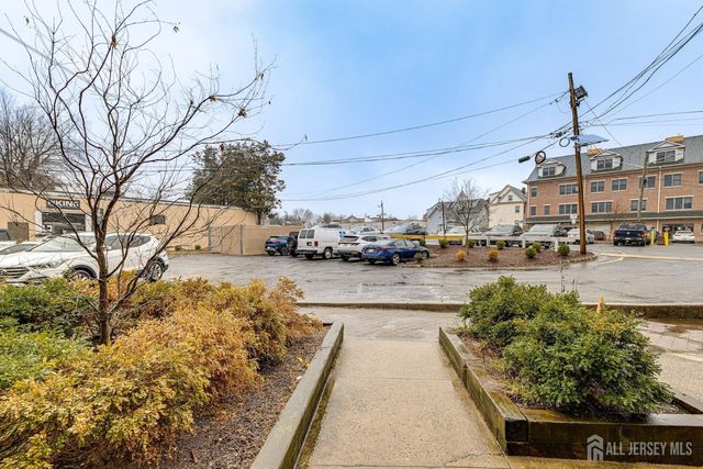 16 North Avenue W, Cranford, NJ 07016