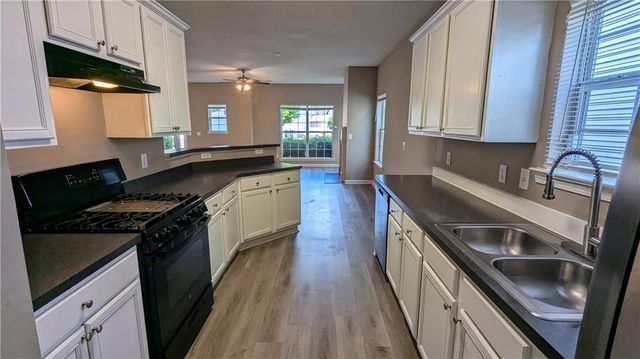 3142 Imperial SW Circle, Atlanta, GA 30311