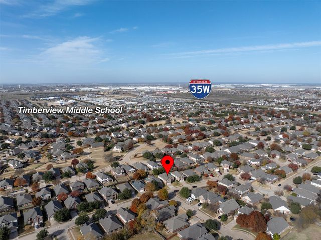 10413 Stoneside Trail, Fort Worth, TX 76244