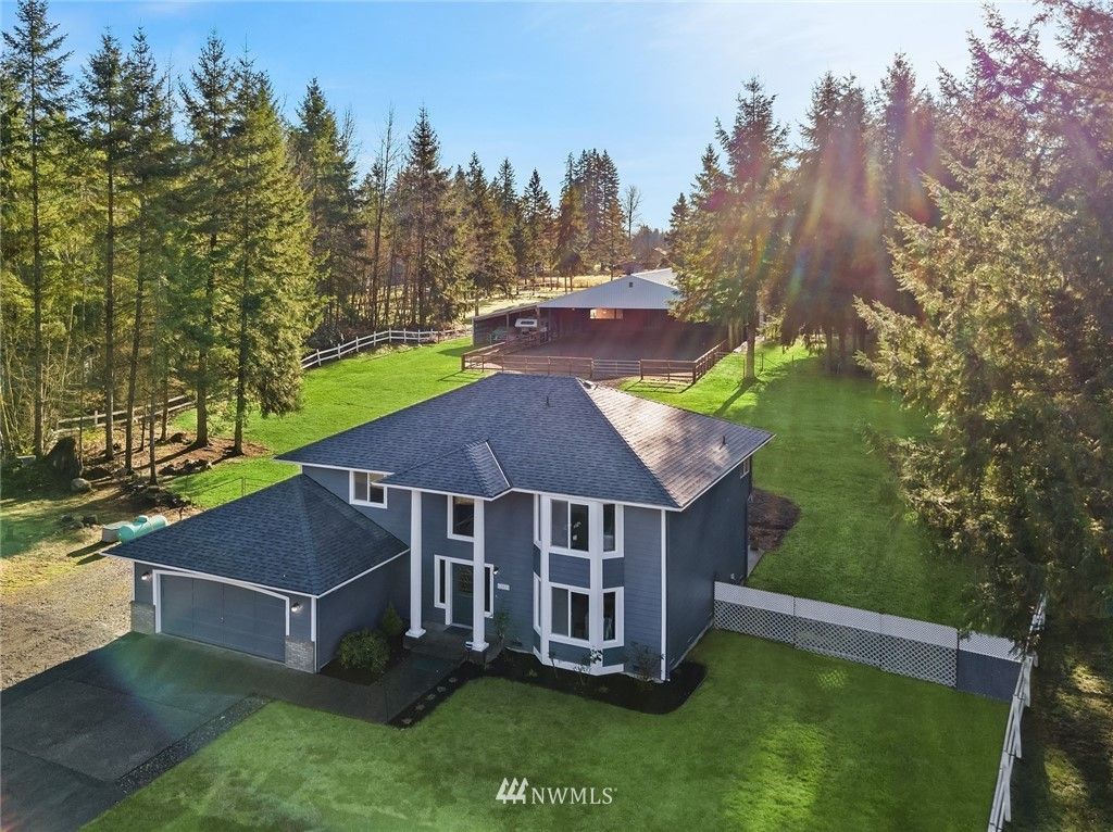 Image 1 of property listing at 12822 96th Street NE, Lake Stevens, WA 98258