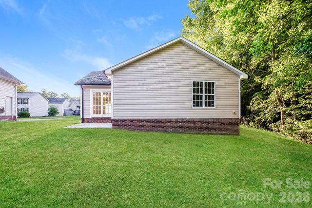 2011 Samantha Drive, Kannapolis, NC 28083