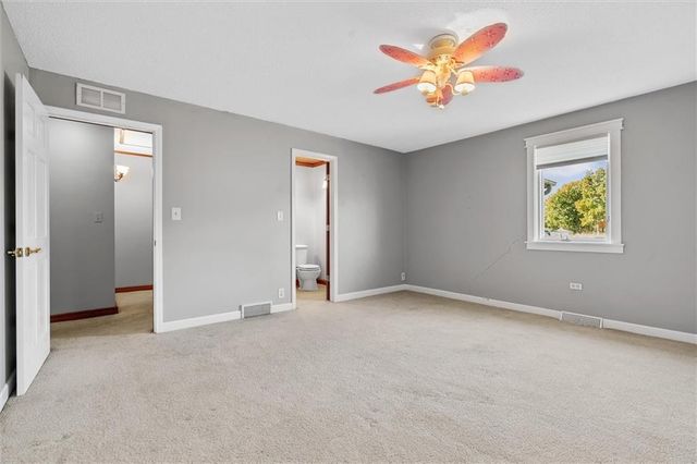 2301 Lees Summit Road, Lee's Summit, MO 64064