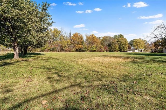 2301 Lees Summit Road, Lee's Summit, MO 64064