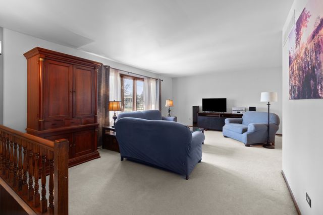 1400 Palmer Street, Downers Grove, IL 60516