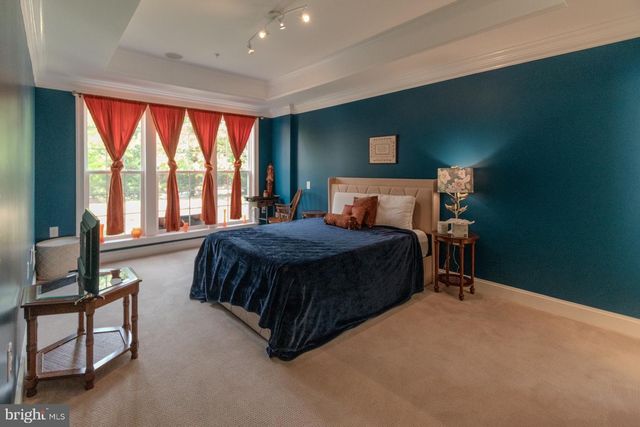 57 DENISON ST, Fredericksburg, VA 22406