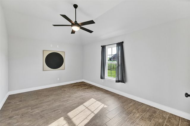 1040 Cloudy Court, Weatherford, TX 76085