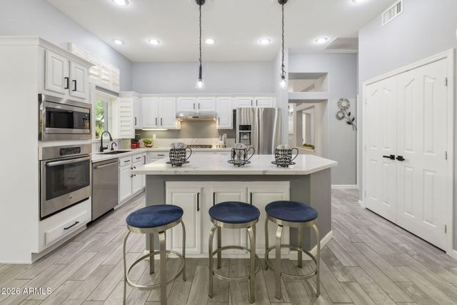 15612 W WHITEWOOD Drive, Sun City West, AZ 85375