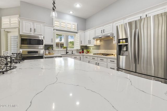 15612 W WHITEWOOD Drive, Sun City West, AZ 85375