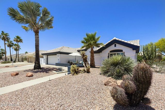 15612 W WHITEWOOD Drive, Sun City West, AZ 85375