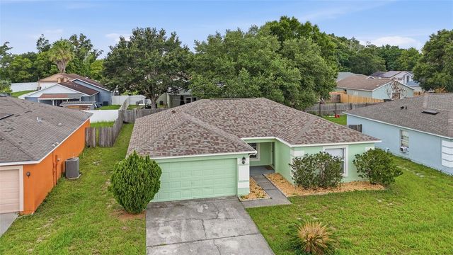 206 N HAWTHORNE AVENUE, Apopka, FL 32703