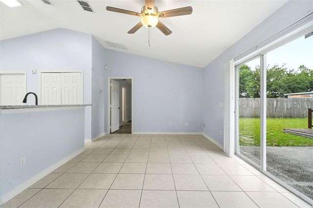 206 N HAWTHORNE AVENUE, Apopka, FL 32703