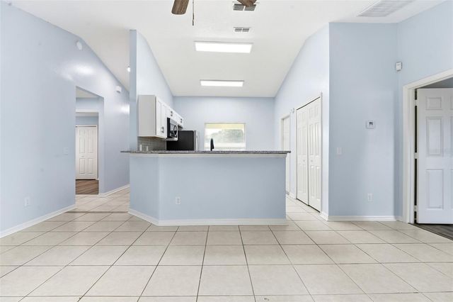 206 N HAWTHORNE AVENUE, Apopka, FL 32703