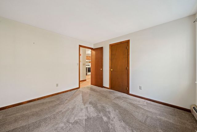 20 Biscayne Dr, Barnstable, MA 02648