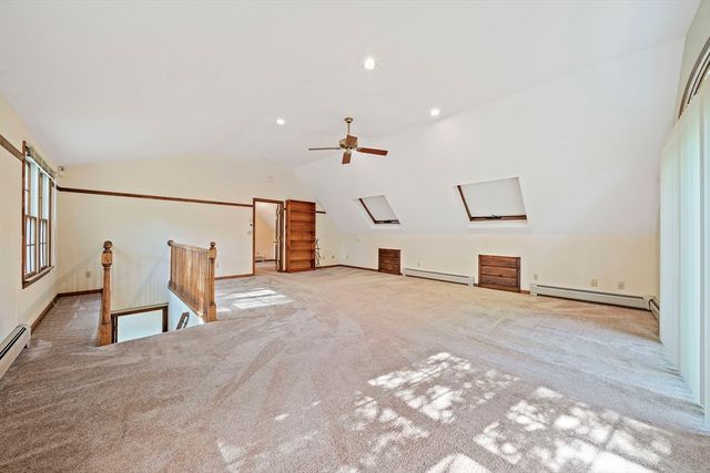 20 Biscayne Dr, Barnstable, MA 02648