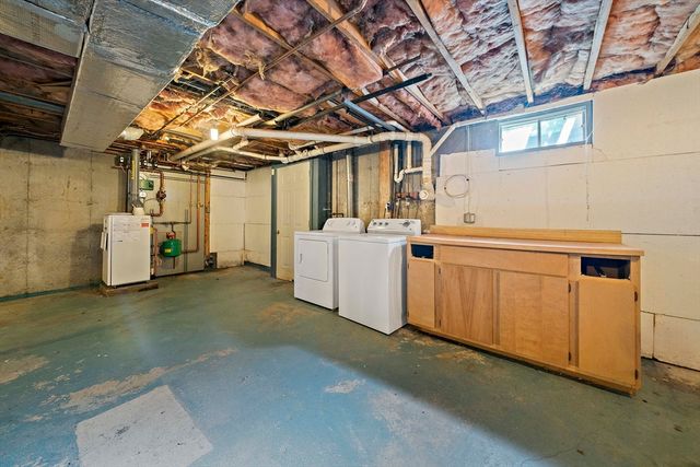 20 Biscayne Dr, Barnstable, MA 02648