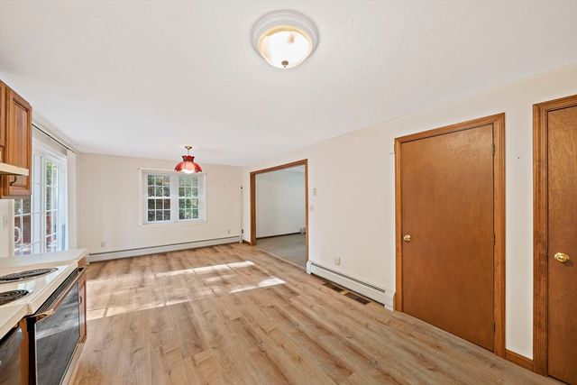 20 Biscayne Dr, Barnstable, MA 02648