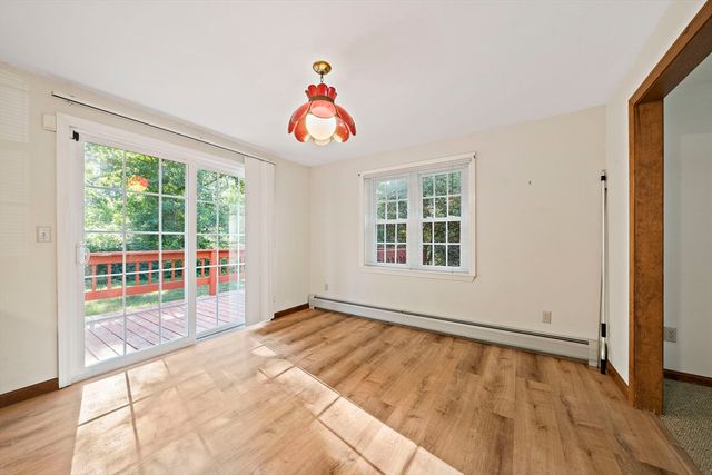 20 Biscayne Dr, Barnstable, MA 02648