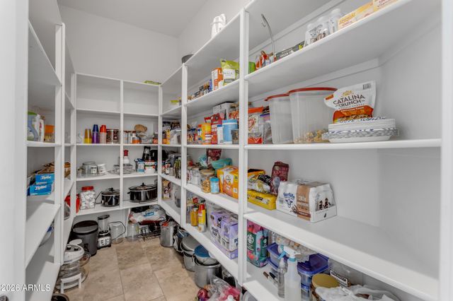 2827 E MUIRFIELD Street, Gilbert, AZ 85298