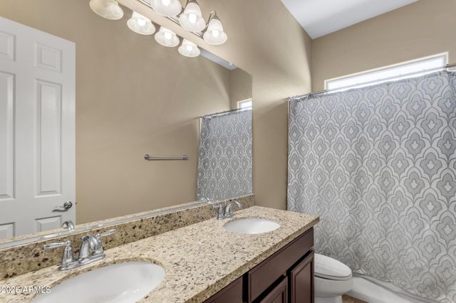 2827 E MUIRFIELD Street, Gilbert, AZ 85298