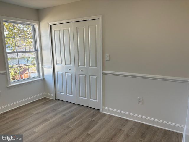 50 MICAHILL RD, Levittown, PA 19056