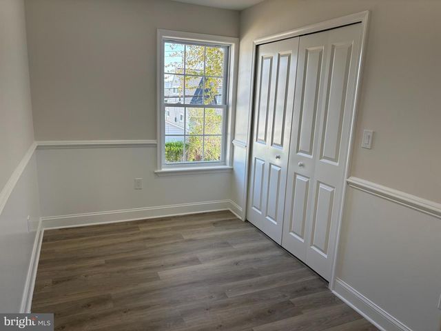 50 MICAHILL RD, Levittown, PA 19056