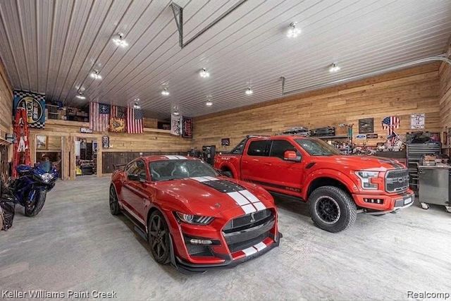 8309 Almont Road, Almont Township, MI 48003