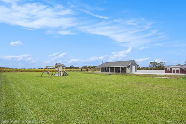 8309 Almont Road, Almont Township, MI 48003