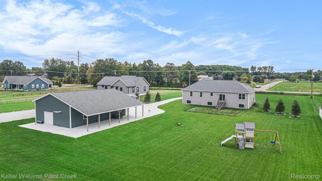 8309 Almont Road, Almont Township, MI 48003