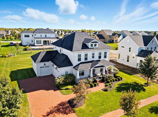 1744 Pinnacle Club Drive, Grove City, OH 43123