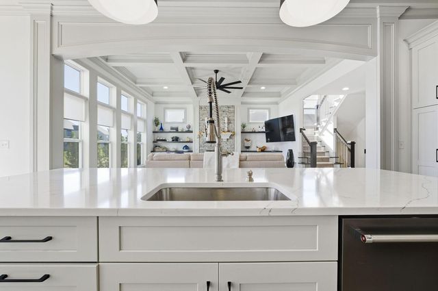 1744 Pinnacle Club Drive, Grove City, OH 43123