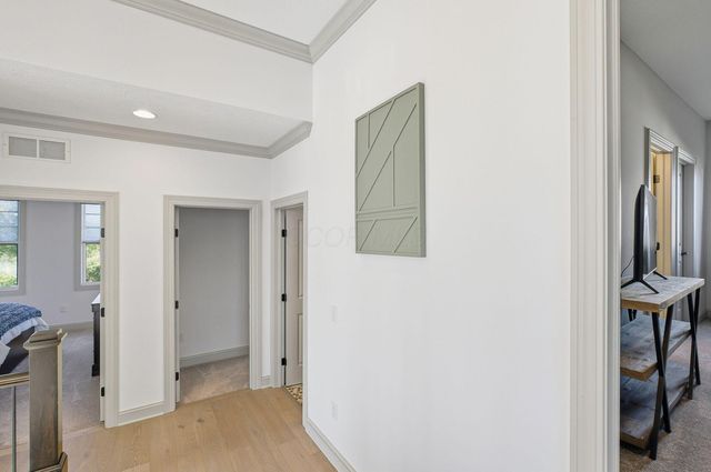 1744 Pinnacle Club Drive, Grove City, OH 43123