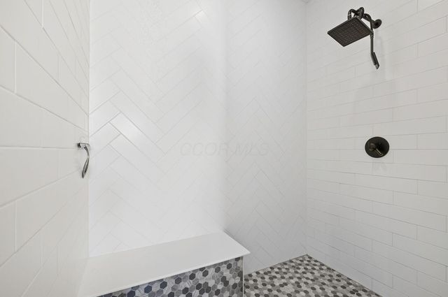 1744 Pinnacle Club Drive, Grove City, OH 43123