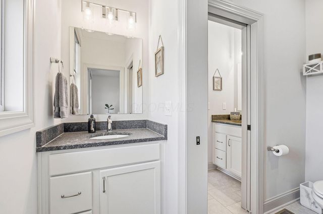 1744 Pinnacle Club Drive, Grove City, OH 43123