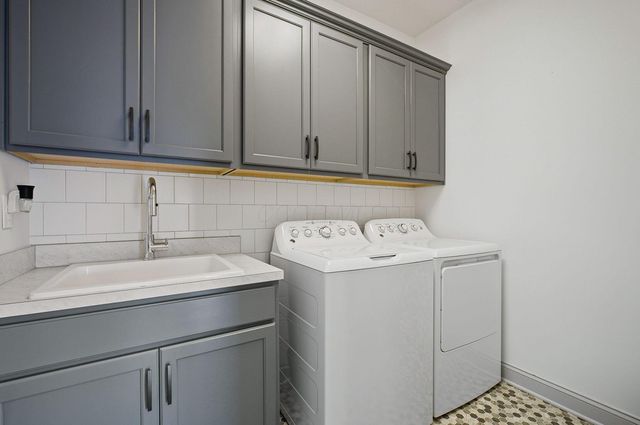 1744 Pinnacle Club Drive, Grove City, OH 43123