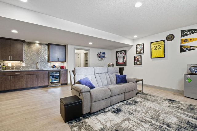 1744 Pinnacle Club Drive, Grove City, OH 43123