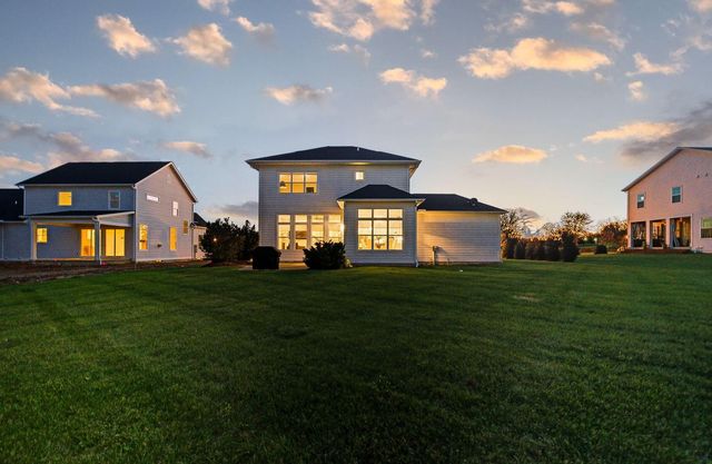 1744 Pinnacle Club Drive, Grove City, OH 43123