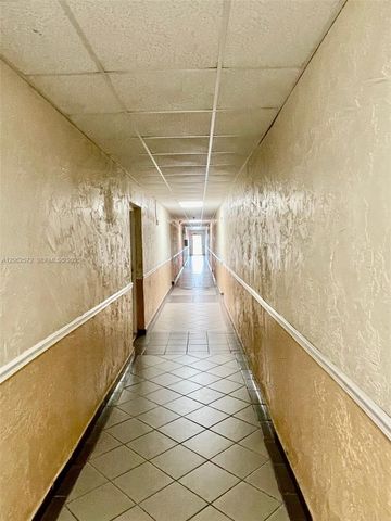 5625 W 20th Ave 215, Hialeah, FL 33012