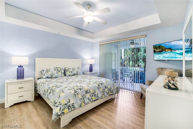 2350 Hidden Lake CT 8511, Naples, FL 34112