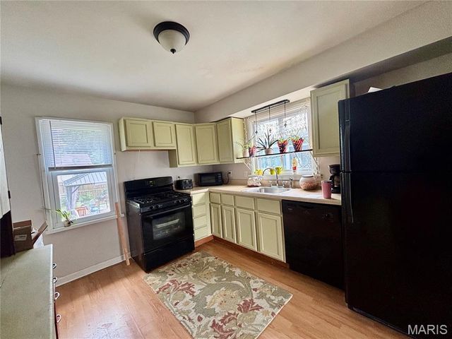 5540 Arthur Avenue, St Louis, MO 63139